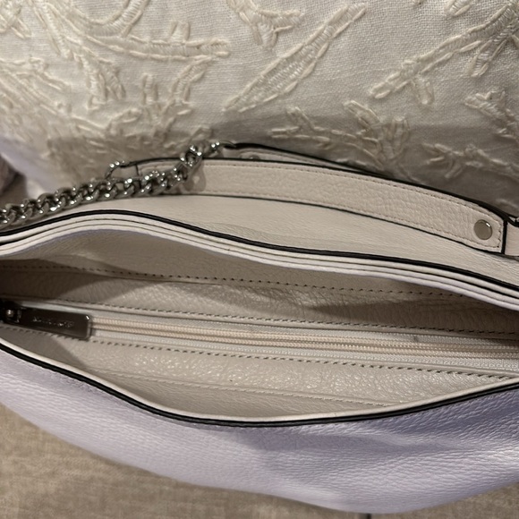 FINAL PRICE~Michael Kors Winter White Pebbled Leather Shoulder Bag~EUC - Picture 10 of 16